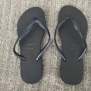 Havaianas flip flops